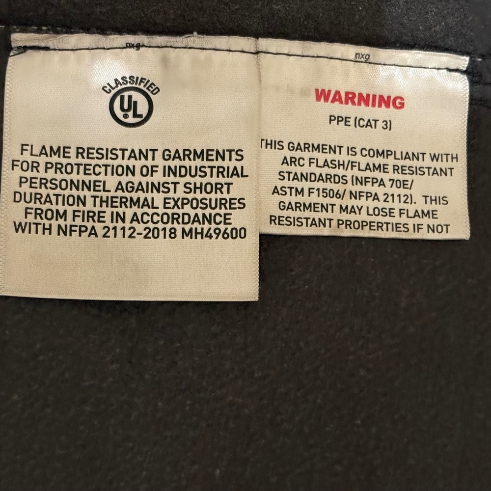 Ariat FR Mens XXL Black Flame Resistant Work Jacket CAT 3 NFPA 2112 Full Zip - Picture 10 of 11